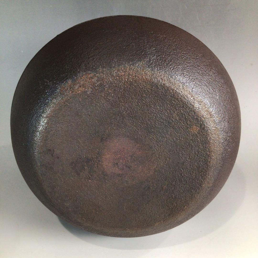Tedori Chagama by Living National Treasure Takahashi Keitei - Cast Iron Tea Kettle with Box