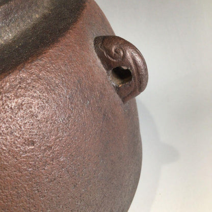 Tedori Chagama by Living National Treasure Takahashi Keitei - Cast Iron Tea Kettle with Box