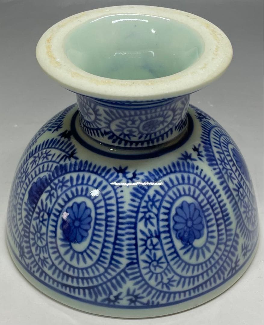 Ko-Imari Takokarakusa Haisen Footed Bowl | Sometsuke Blue White Arabesque Porcelain