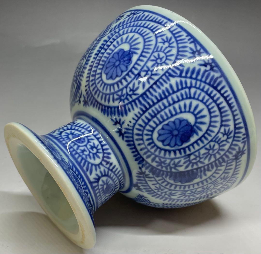 Ko-Imari Takokarakusa Haisen Footed Bowl | Sometsuke Blue White Arabesque Porcelain