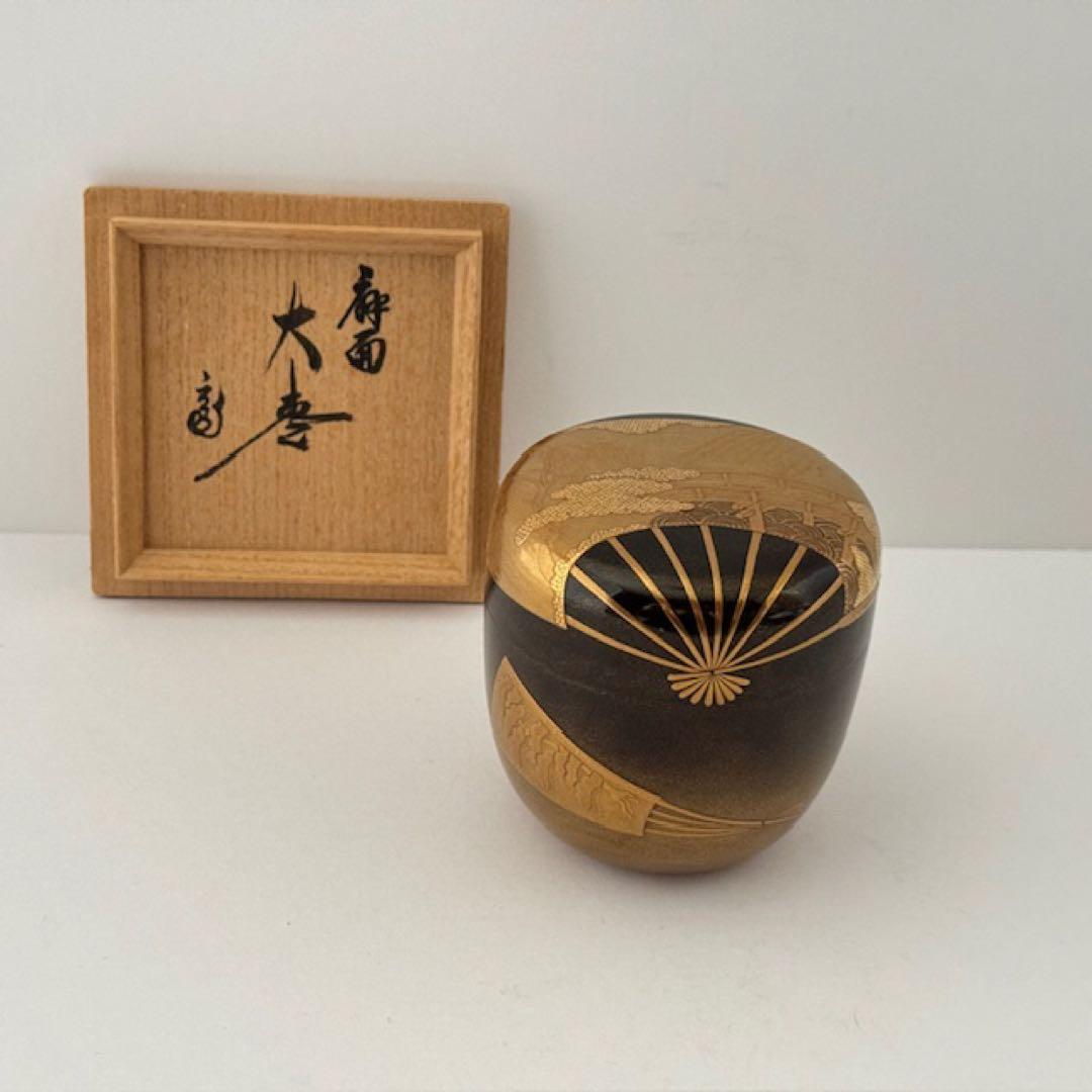 Joan — Senmen Maki-e O-Natsume with Houn-sai (Urasenke 15th) Box Inscription