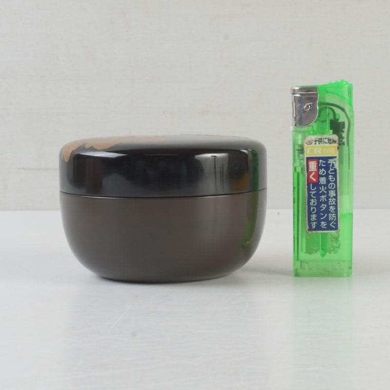 Gold Maki-e Lacquer Hira-Natsume Tea Caddy – Chrysanthemum Paulownia – Yamazaki Joetsu – Japan