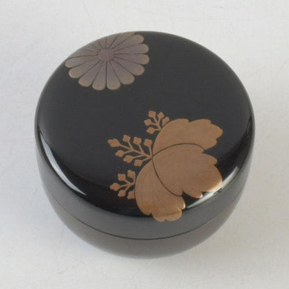 Gold Maki-e Lacquer Hira-Natsume Tea Caddy – Chrysanthemum Paulownia – Yamazaki Joetsu – Japan