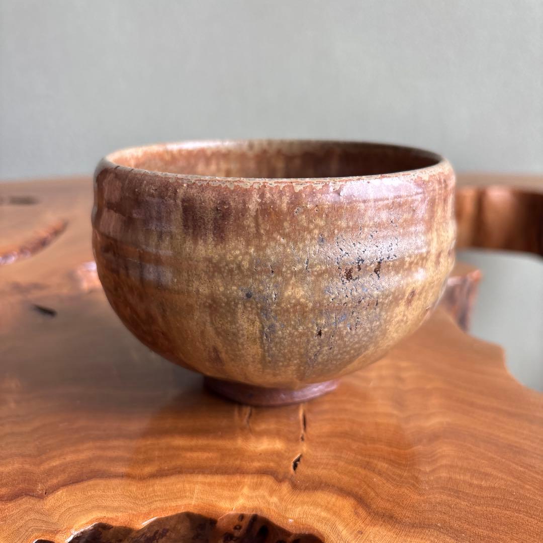 Tamba Ware Matcha Bowl by Ichino Isaku — Natural Ash Glaze, Signed Wood Box