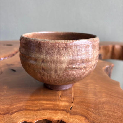 Tamba Ware Matcha Bowl by Ichino Isaku — Natural Ash Glaze, Signed Wood Box