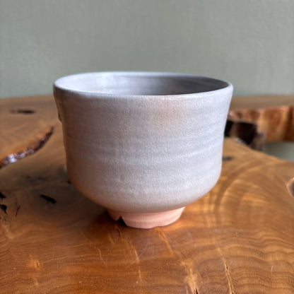 Hagi Ware Chawan — Wari-Kodai Feldspar Glaze, Studio Potter, Signed Tomobako