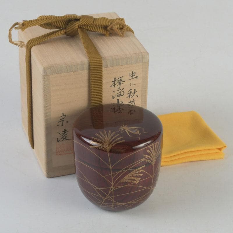 Autumn Grass Natsume by Tanaka Soryo – Japanese Tea Caddy – Raden Lacquer – Japan