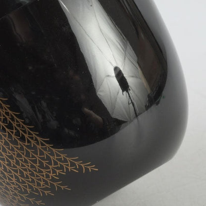 Wajima Lacquer Natsume Tea Caddy with Willow Maki-e by Okazawa Kiko — Signed Tomobako