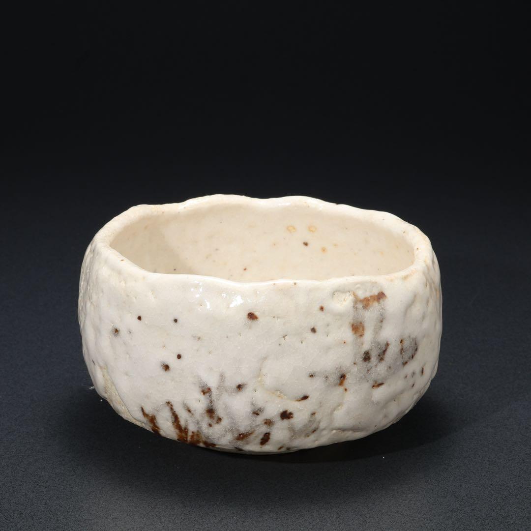 Shino Chawan by Yano Keisen — White Glaze Tea Bowl with Signed Box