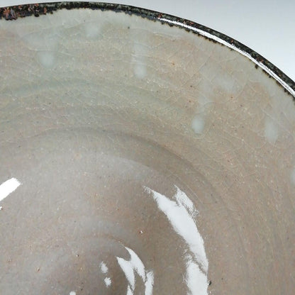 Kenzan-Style Chrysanthemum Fence Tea Bowl by Okino Kashu — Kiku-Magaki Overglaze Enamel Chawan