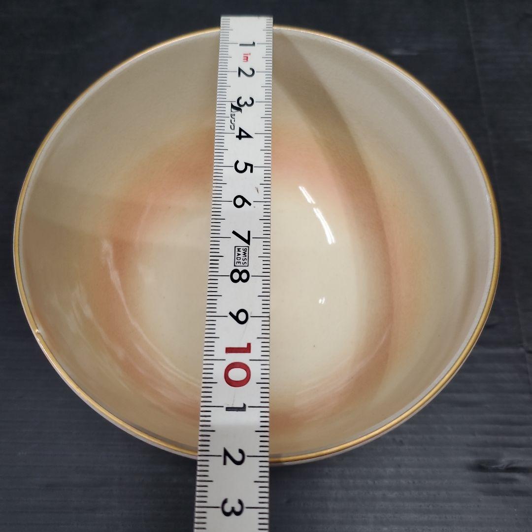 Kiyomizu-yaki Ninsei-style Matcha Bowl by Kozan, Shell Matching Motif