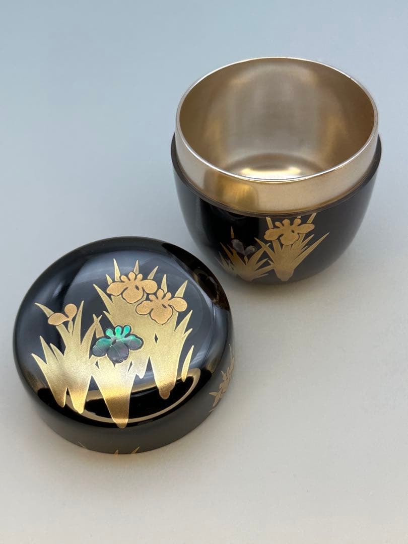 Suzuya Fujinami Iris Shobu Maki-e Natsume Gold Lacquer Tea Caddy with Raden Mother of Pearl Tomobako