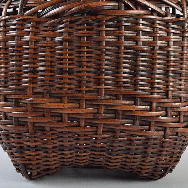 Mimi-tsuki Bamboo Flower Basket by Yoshida Fumiyo Artisan Craft