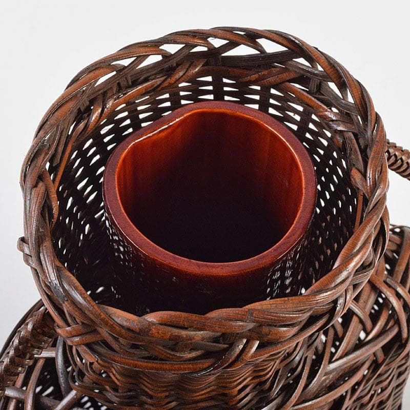 Mimi-tsuki Bamboo Flower Basket by Yoshida Fumiyo Artisan Craft