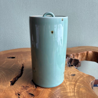 Celadon Mizusashi Water Jar by Heian Tezuka Keiunsai — Kyoto Porcelain, Tomobako
