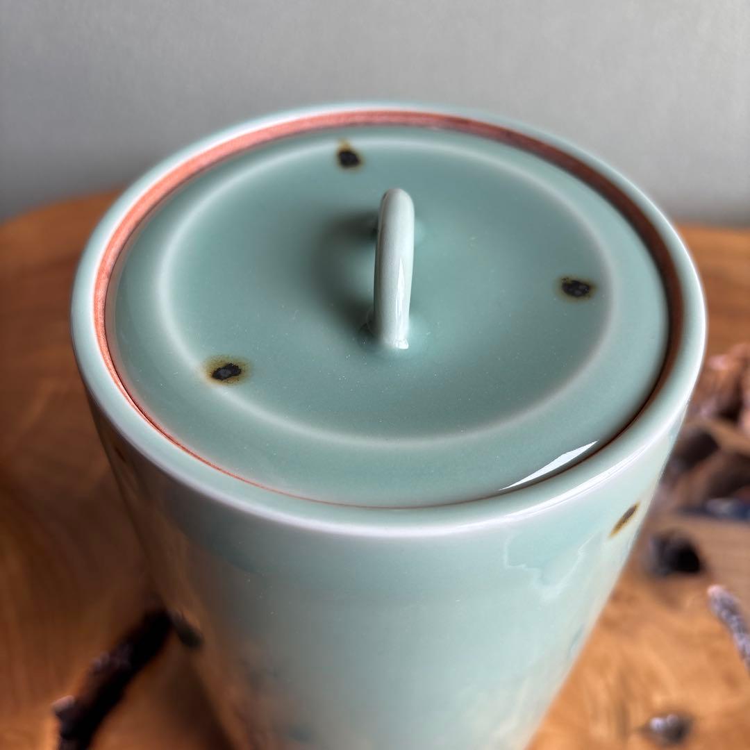 Celadon Mizusashi Water Jar by Heian Tezuka Keiunsai — Kyoto Porcelain, Tomobako