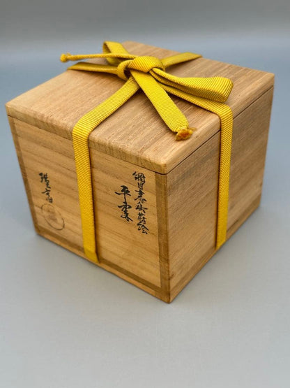 Wada Kinsai Amime Shunju Natsume — Gold Net Maki-e, Tomobako