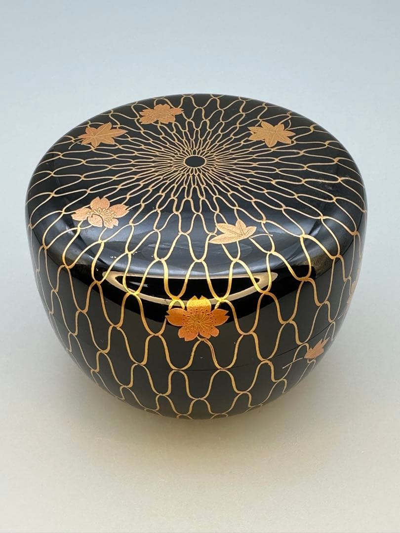 Wada Kinsai Amime Shunju Natsume — Gold Net Maki-e, Tomobako