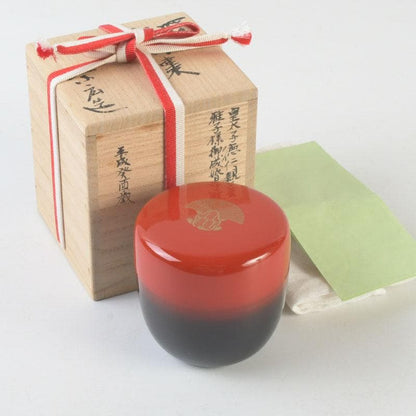 Akebono Choju Natsume — Domyo Soko | Vermilion-to-Black Dawn Lacquer with Crane-Turtle Maki-e | Tachibana Daiki Authentication | Daitokuji Murase Seal