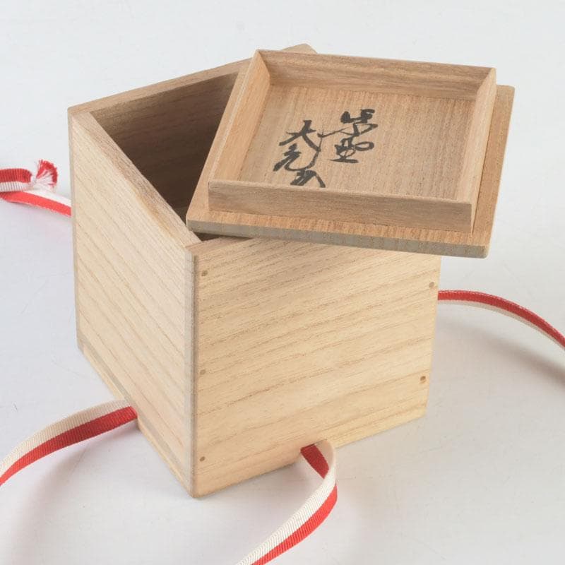 Akebono Choju Natsume — Domyo Soko | Vermilion-to-Black Dawn Lacquer with Crane-Turtle Maki-e | Tachibana Daiki Authentication | Daitokuji Murase Seal