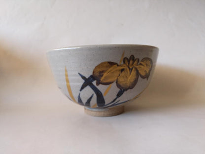 Zeze-yaki Gold Iris Tea Bowl by Iwasaki Shinjo - Enshu Seven Kilns Chawan with Box