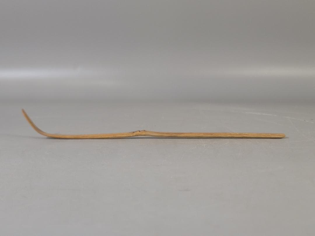 Chashaku Tea Scoop 'Asabare' – Zen Abbot Kakudo – White Bamboo – Japan