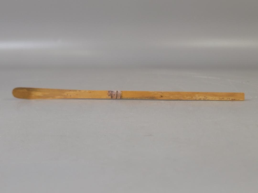 Chashaku Tea Scoop 'Asabare' – Zen Abbot Kakudo – White Bamboo – Japan