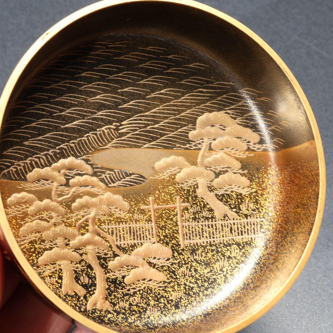Nakamura Takaya Suma Landscape Maki-e Natsume — Gold Plovers, Genji Reference, Signed Box