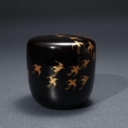 Nakamura Takaya Suma Landscape Maki-e Natsume — Gold Plovers, Genji Reference, Signed Box