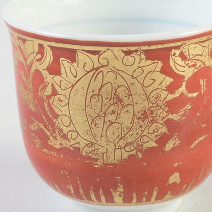 Kinrande Gold-Brocade Sake Cup by Ono Hakuko — Arita Porcelain with Signed Paulownia Box