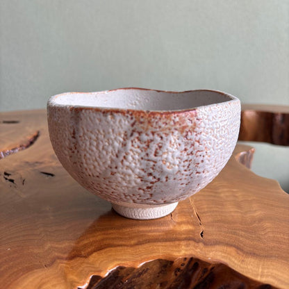 Shino Ware Tea Bowl by Tomiyama Kiln - Japanese Matcha Chawan with Signed Box