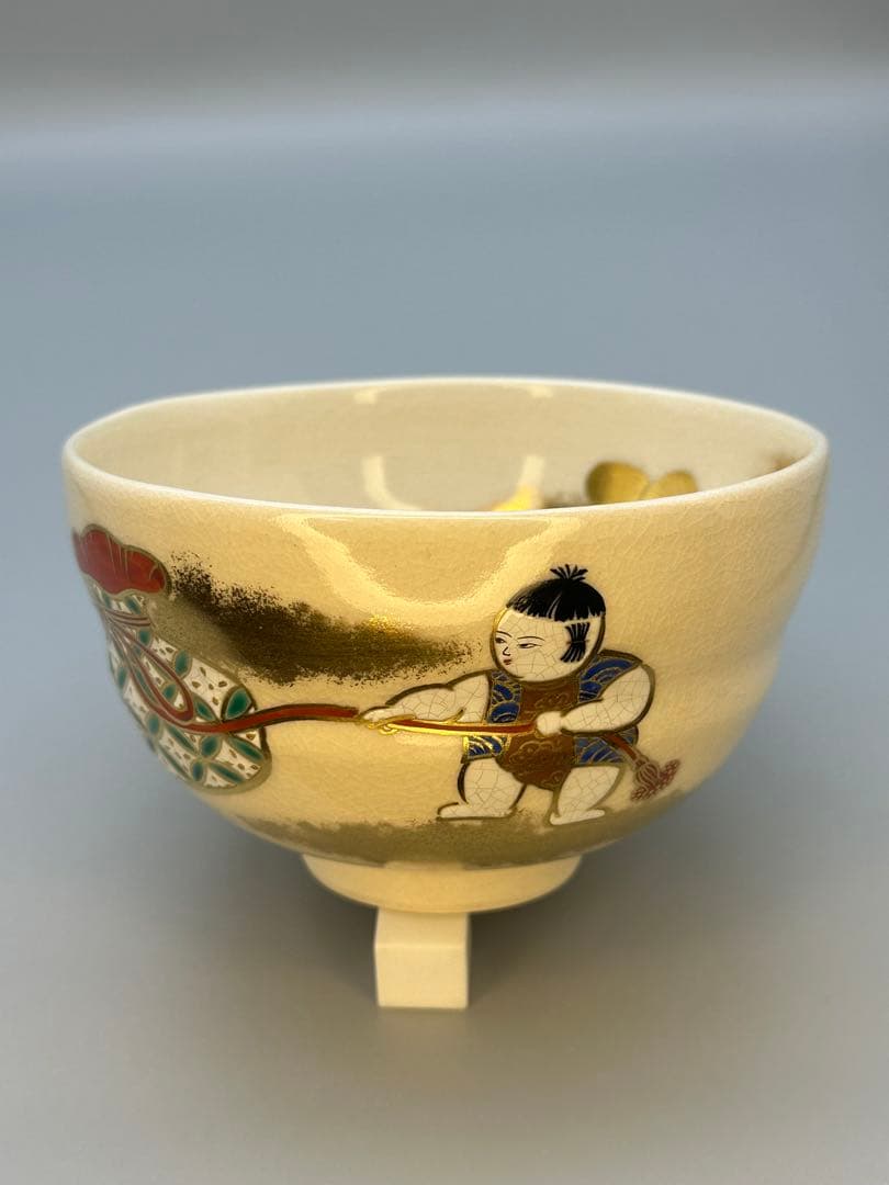 Makuzu Kosai Kyo-yaki Chawan — Children and Treasure Bag