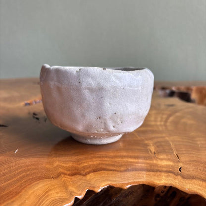 Shino Ware Matcha Bowl by Yano Keisen — Iron Spot Landscape on White Glaze, Small Form