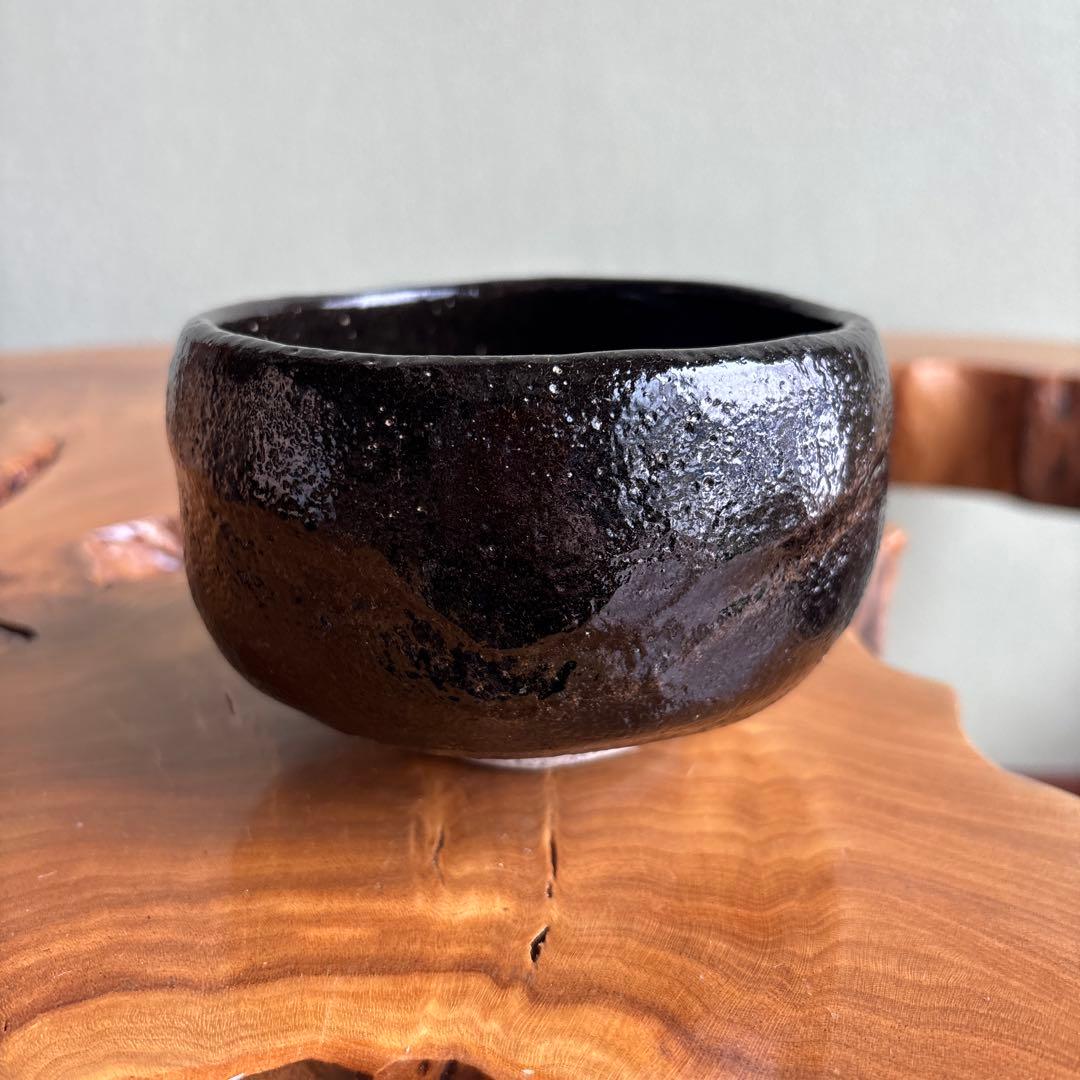 Black Chawan by Inoue Hochiku, Inami Kiln — Sandy Textured Kuro-chawan, Bold Form