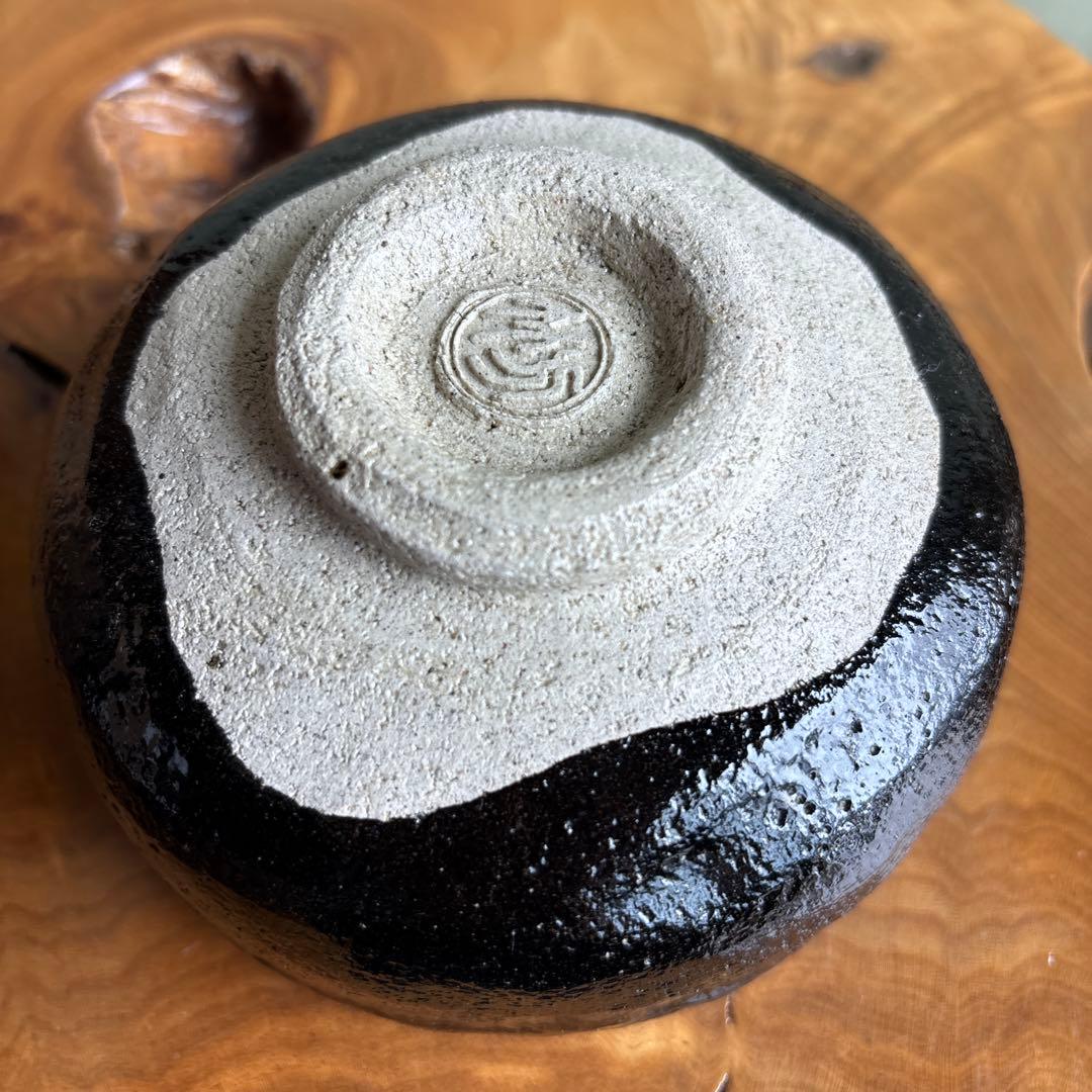 Black Chawan by Inoue Hochiku, Inami Kiln — Sandy Textured Kuro-chawan, Bold Form