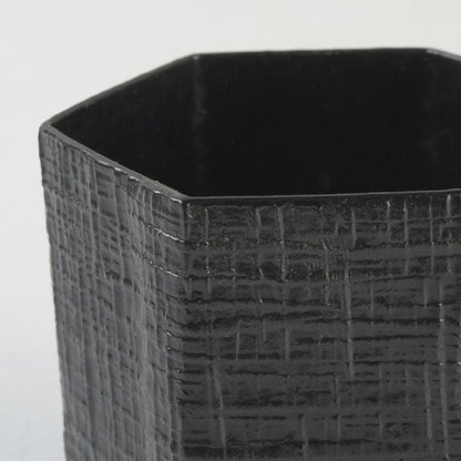 Nakamura Soetsu Yamanaka-Nuri Kuro Ikkan Kakitsubata Maki-e Tea Caddy Tomobako