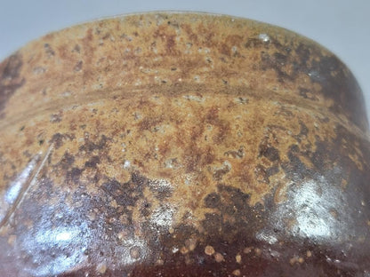 Bizen Carved Tea Bowl by Kawasaki Yasuhide — Incised Geometric Chawan