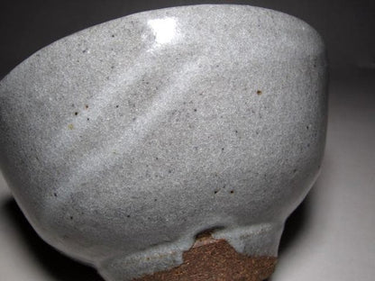 Bernard Leach Slipware-Inspired Stoneware Tea Bowl Chawan with Signed Tomobako c.1963 St Ives Pottery