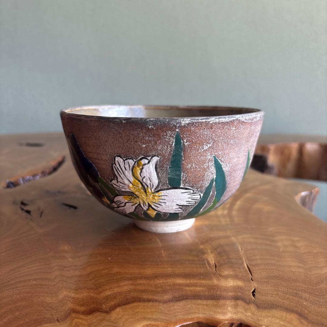 Silver Iris Chawan — Iron-Clay Matcha Bowl, Signed Box