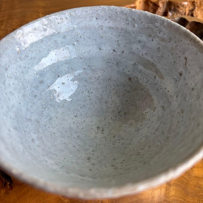 Hagi Ware Tea Bowl, Ōya Kiln — Blue-Grey Ash Glaze, Tomobako | 萩焼 大屋窯 抹茶碗