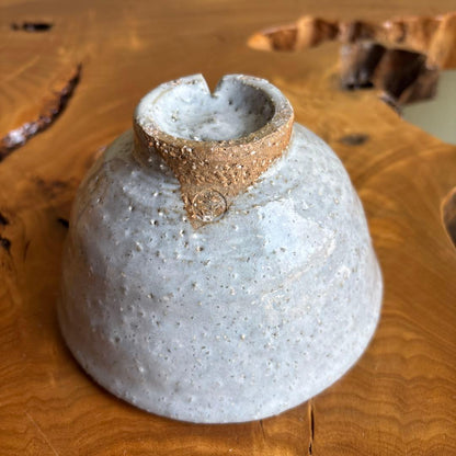 Hagi Ware Tea Bowl, Ōya Kiln — Blue-Grey Ash Glaze, Tomobako | 萩焼 大屋窯 抹茶碗