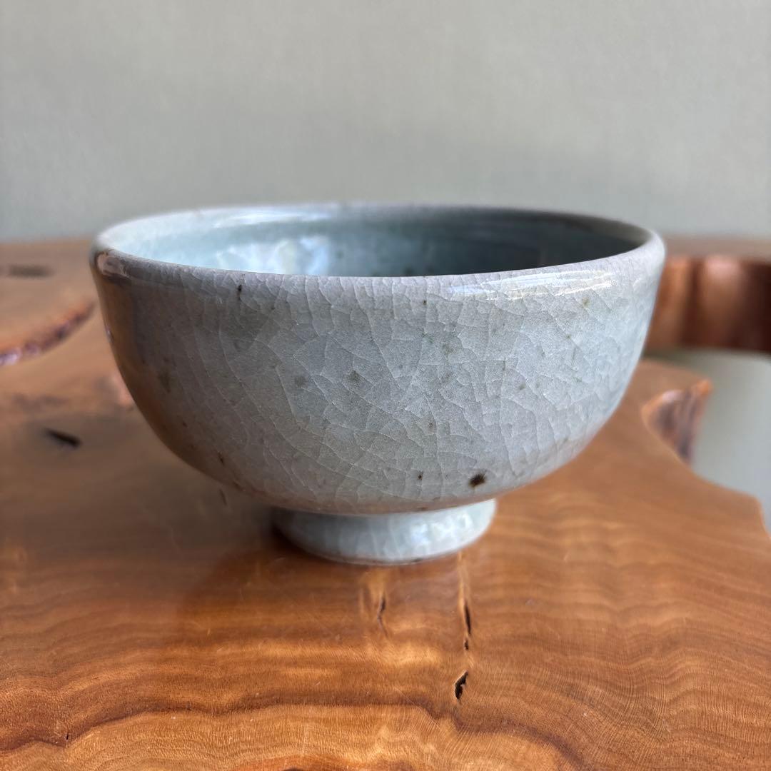 Celadon Matcha Bowl by Yamaguchi Takashi — Goryeo-Style Crackle Glaze, Signed Wooden Box