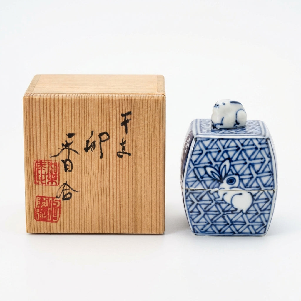 Shoami Rabbit Zodiac Hexagonal Kogo Blue White Sometsuke Incense Container