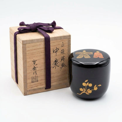 Chū-Natsume Tachi-bina Maki-e Tea Caddy – Standing Hina Dolls – Izutsu Kansai – Plum Blossom – Japan