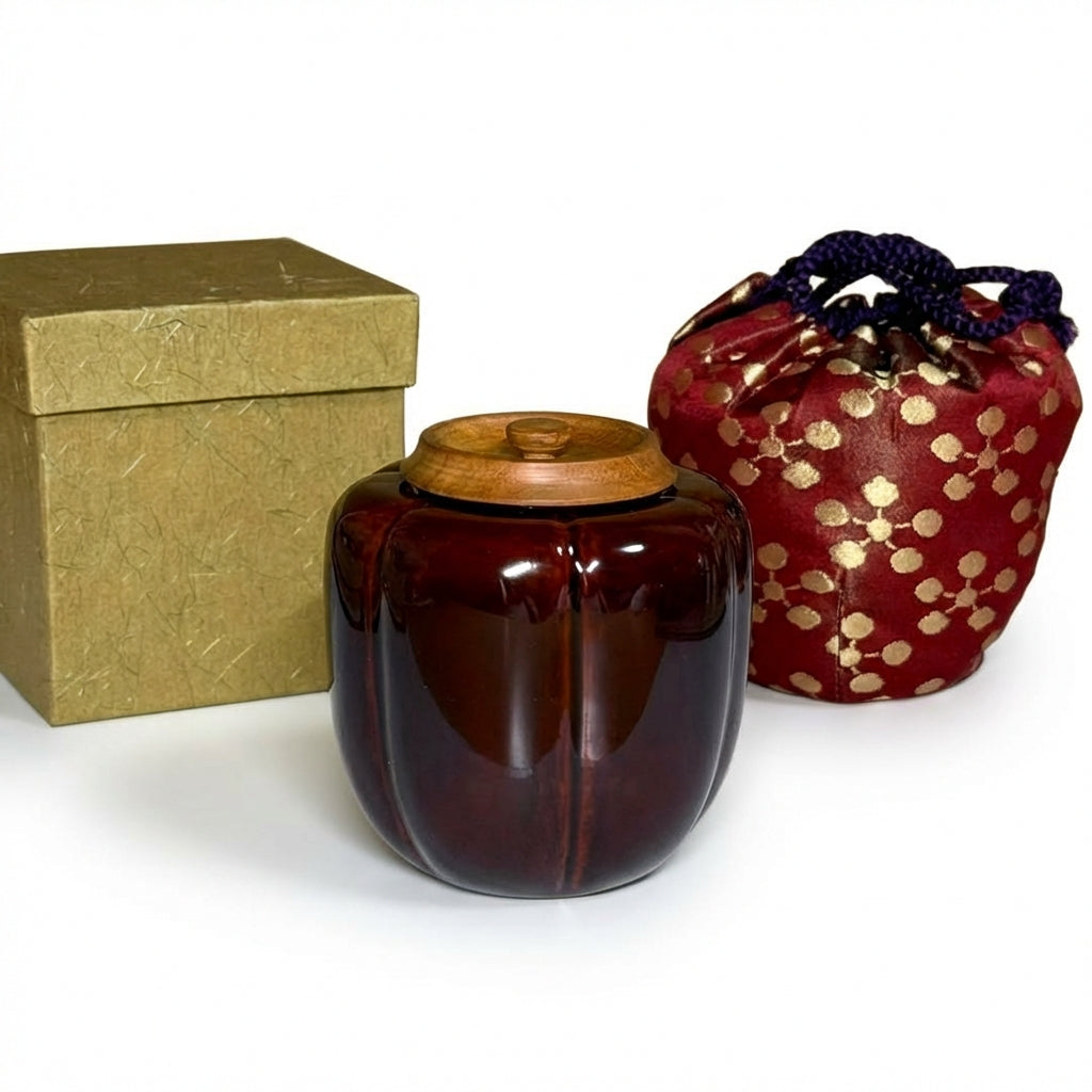 Akoda-Gata Cha-ire Gourd Tea Caddy - Tame-nuri Lacquer with Shifuku Pouch