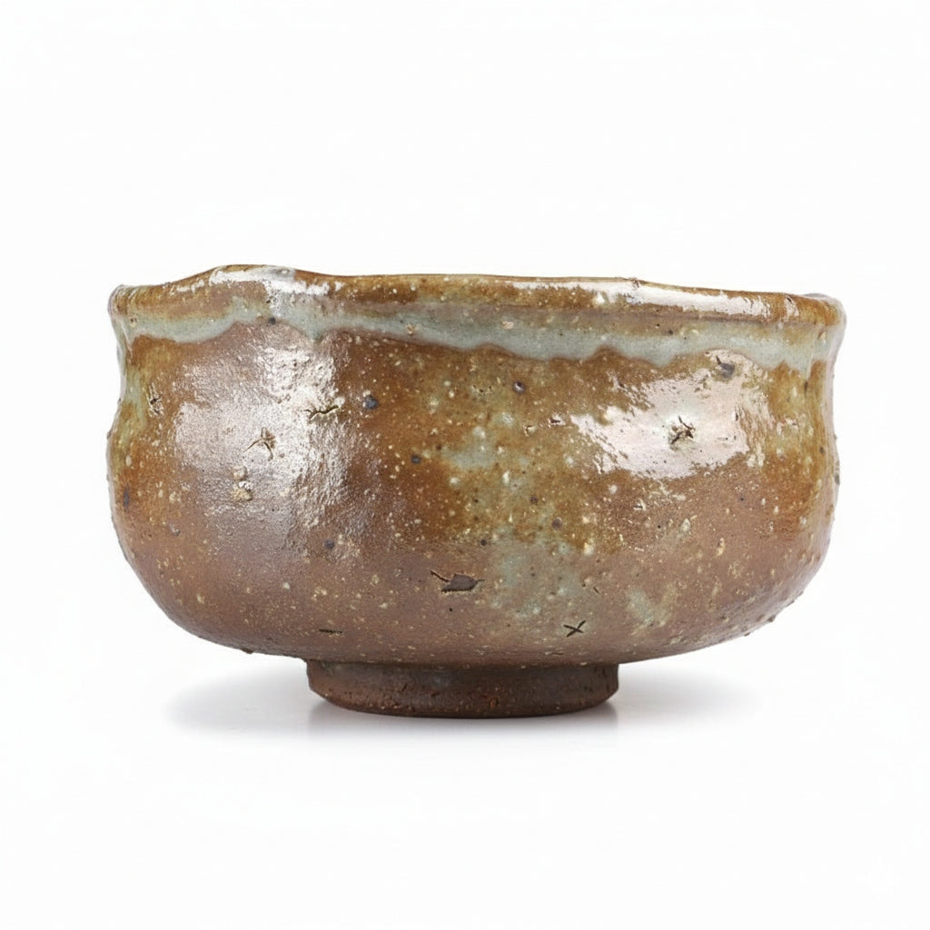 Shino Style Tea Bowl with Ash Glaze - Japanese Matcha Chawan with Ceramic Seal